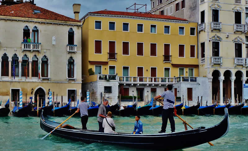 góndolas en venecia